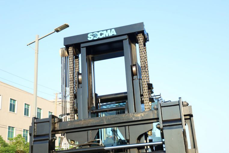 manual electric forklift